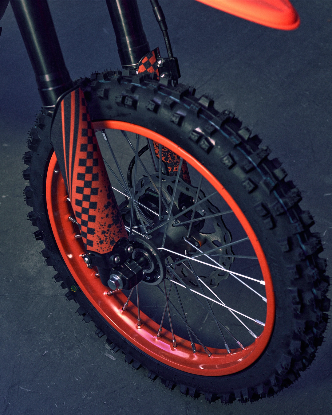 IAMelectric G-FORCE 17/14 kroso dviratis – Two Wheels Empire