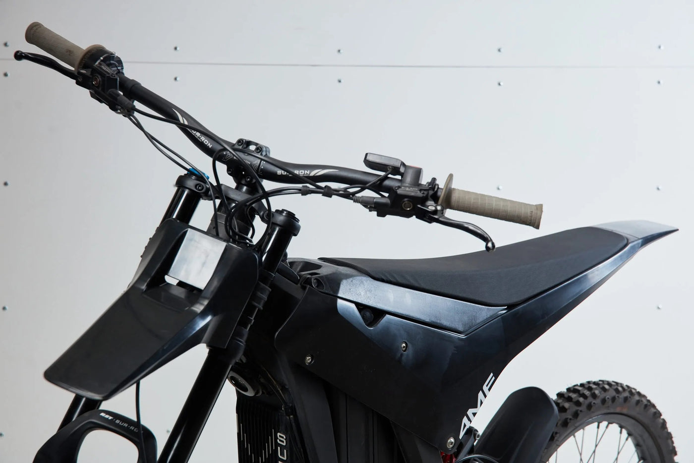 Surron 4MF Moto Kit White - Plastic Bodykit / Seat / Light